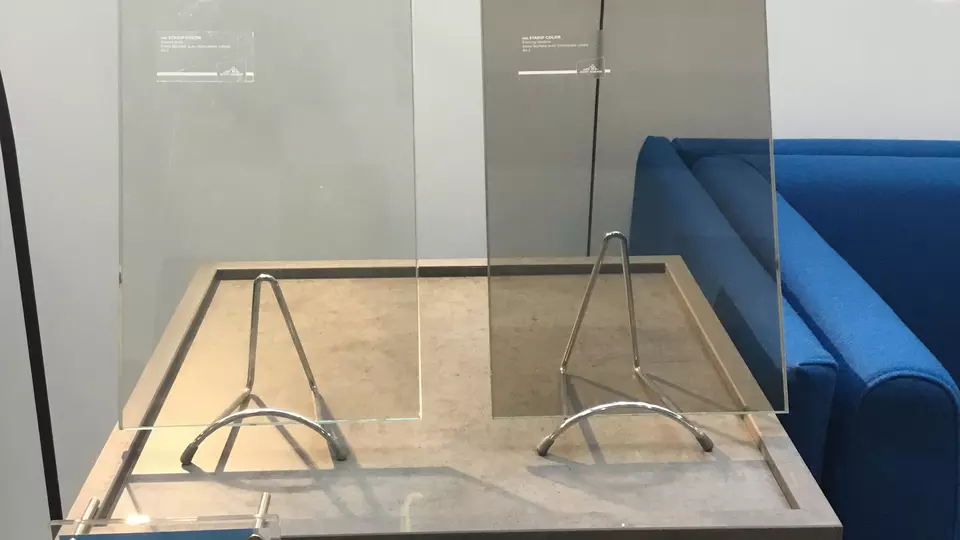 Verre feuilleté Stadip color gris